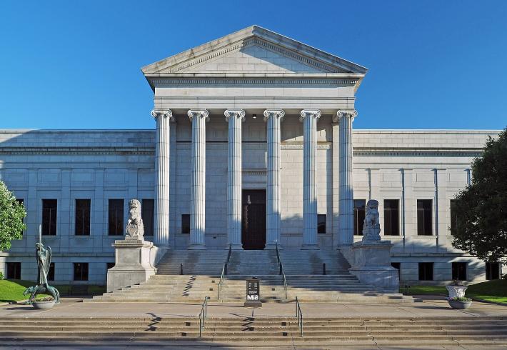 Exterior Minneapolis Institute of Art